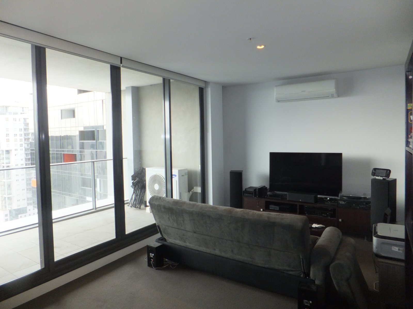 Gallery: 2102/220 Spencer Street