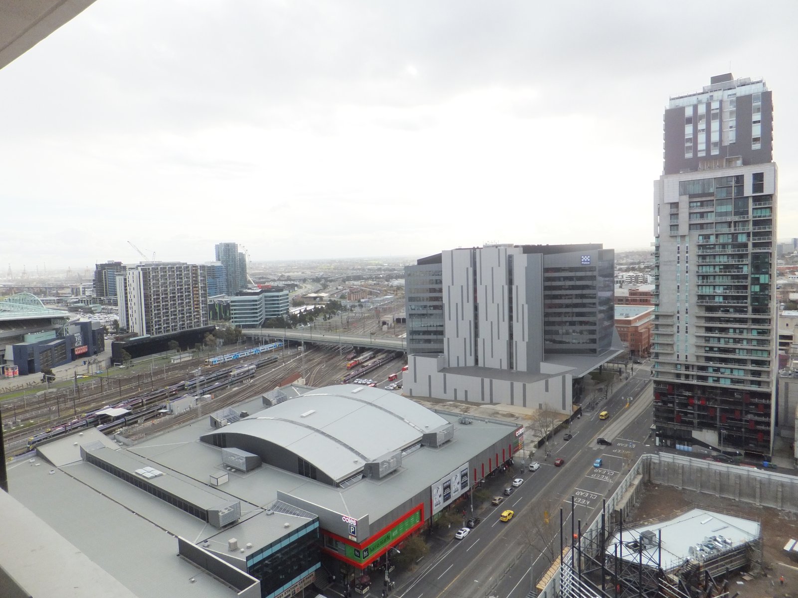 Gallery: 2102/220 Spencer Street