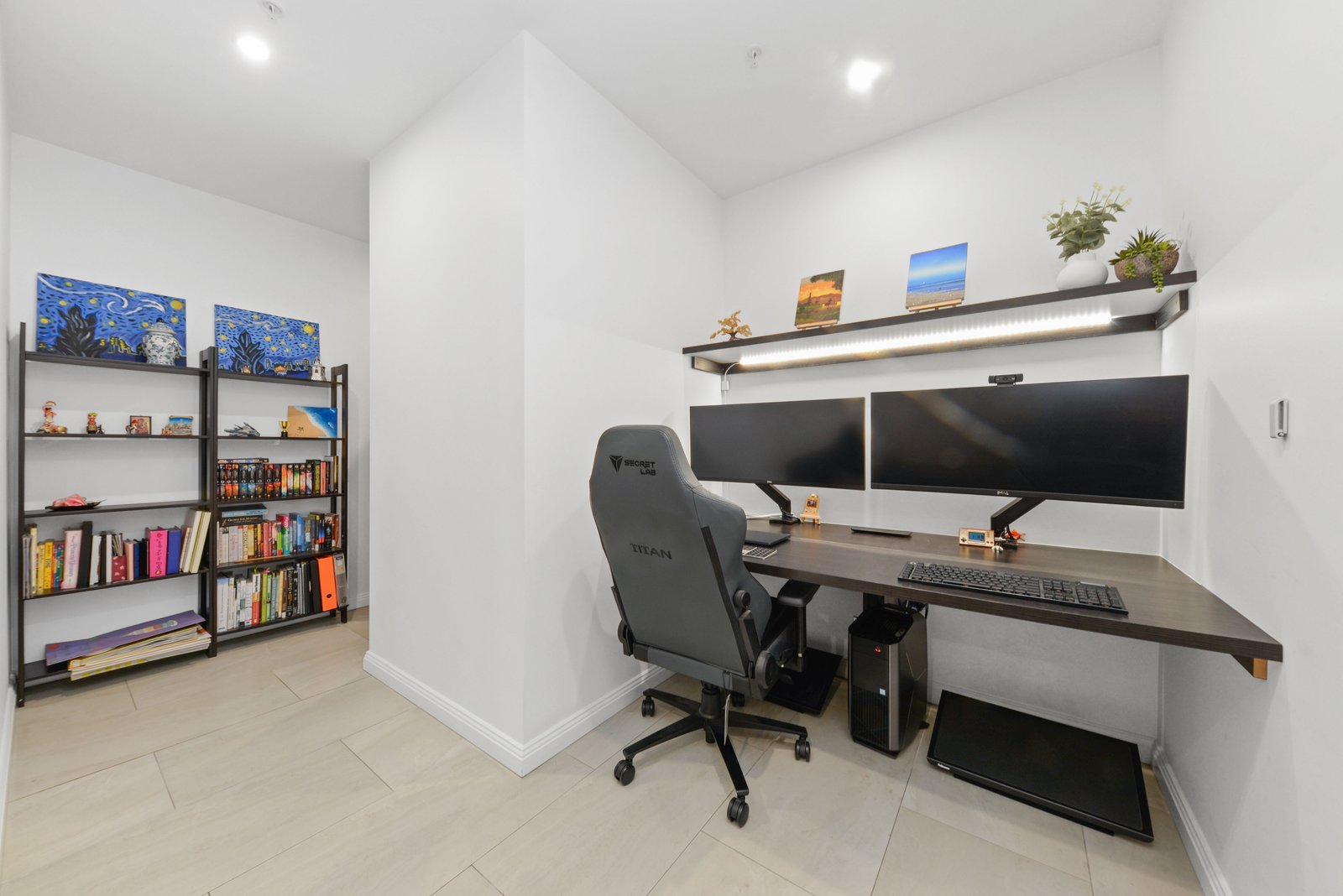 210/3 Finch Drive EASTGARDENS 7