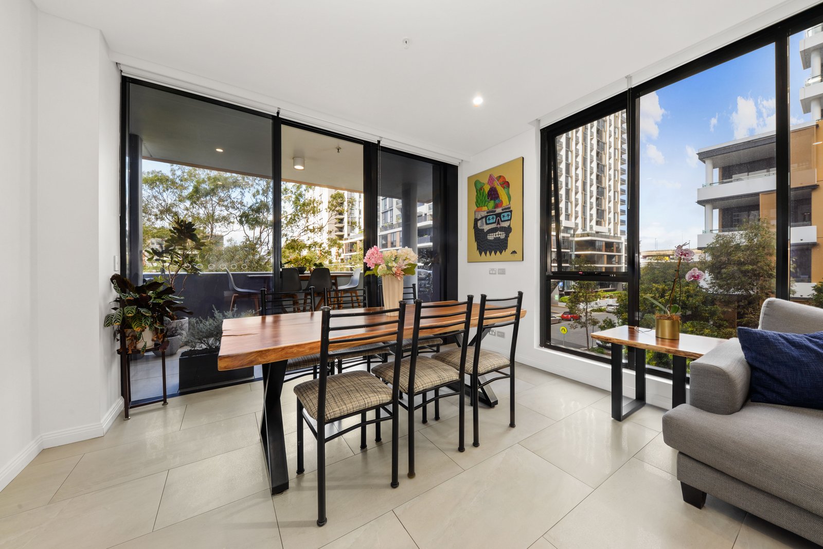 210/3 Finch Drive EASTGARDENS 9