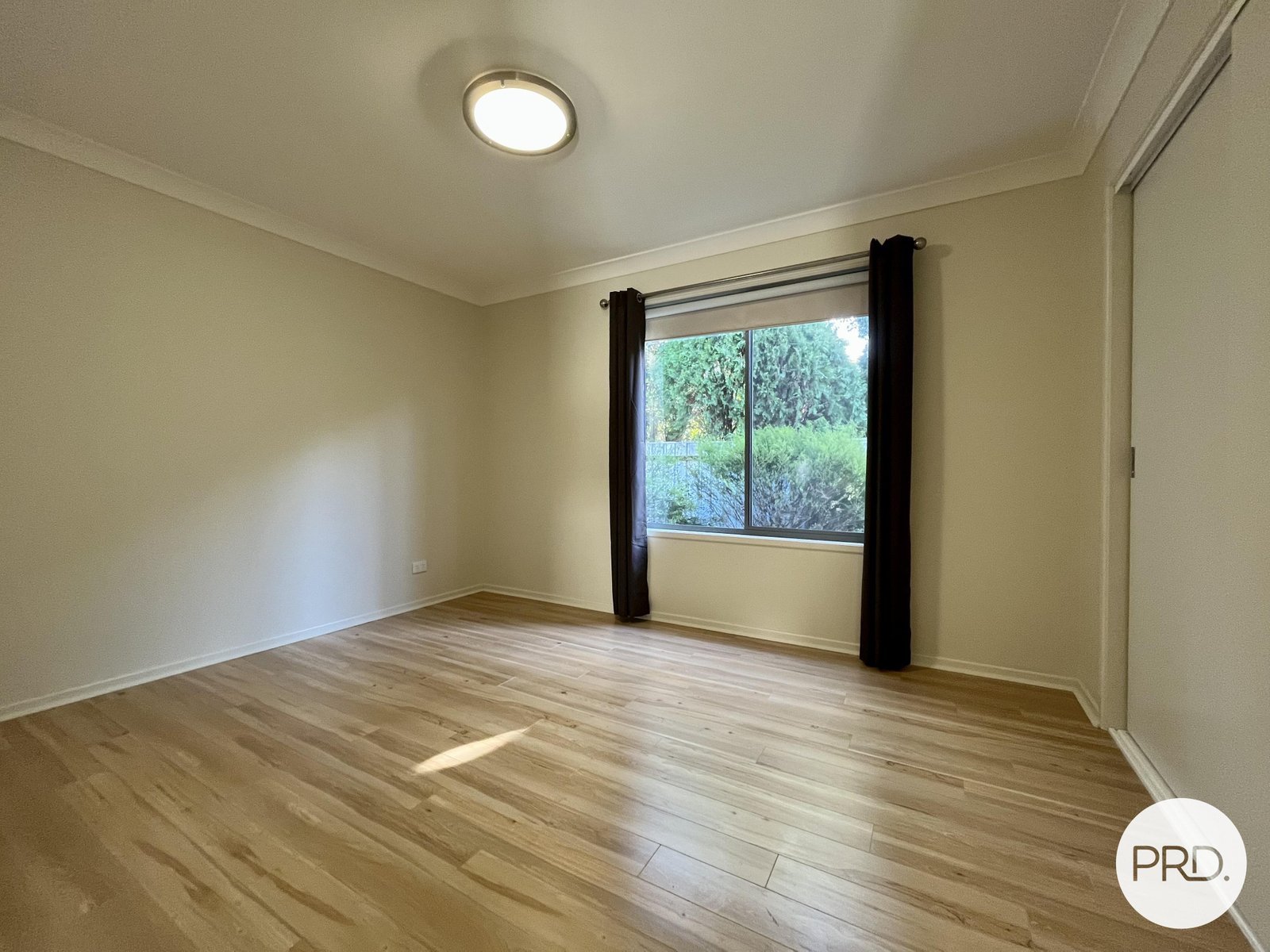 2/1033 Bralgon Street NORTH ALBURY 12