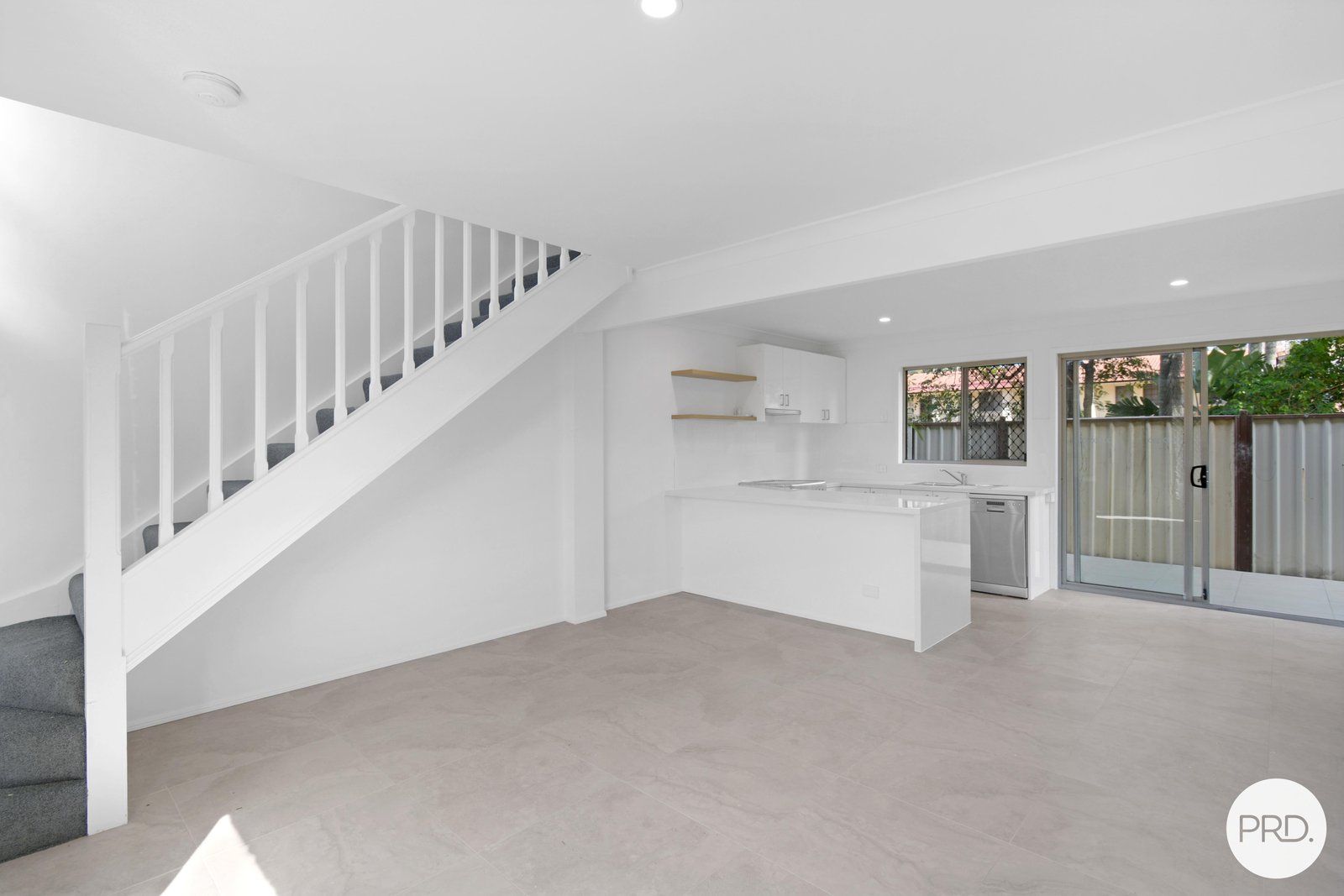 2/104 Kennedy Drive TWEED HEADS WEST 1