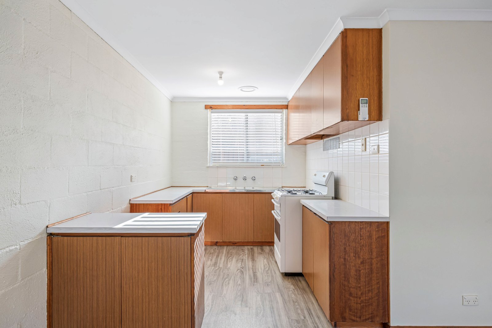 Gallery: 2/104 Sawyer Avenue