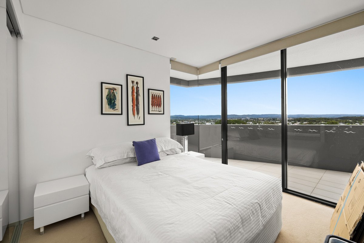 2104/2-14 The Esplanade Burleigh Heads 9