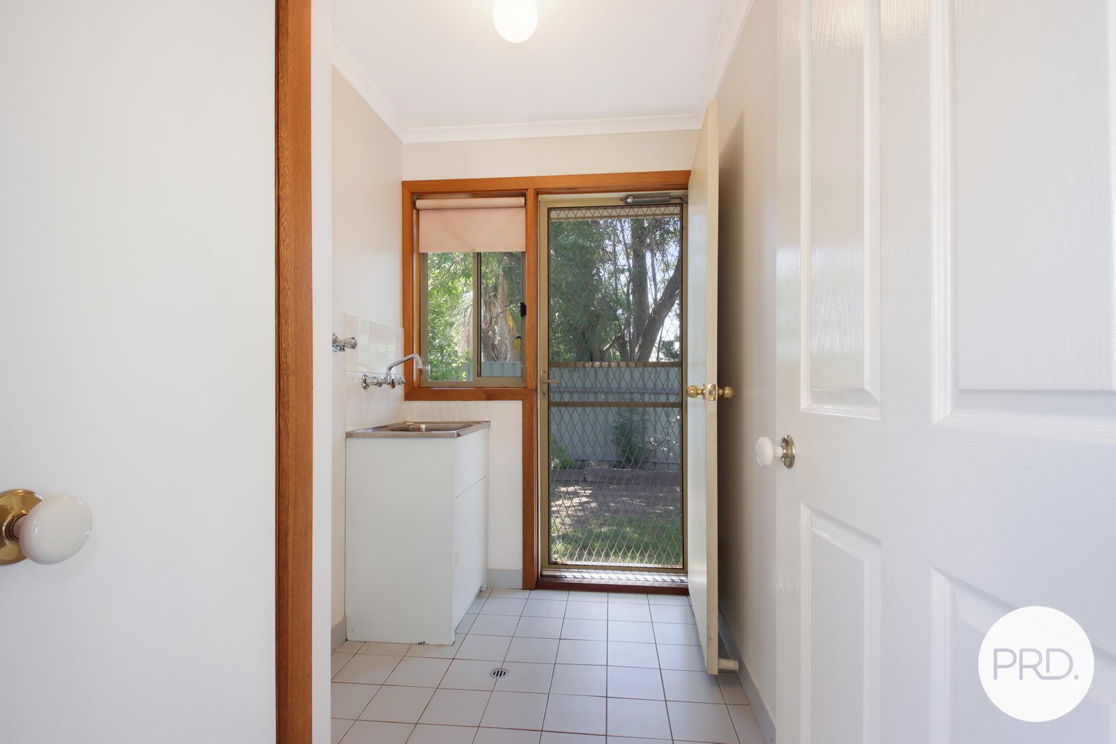 2/1044 Corella Street NORTH ALBURY 10