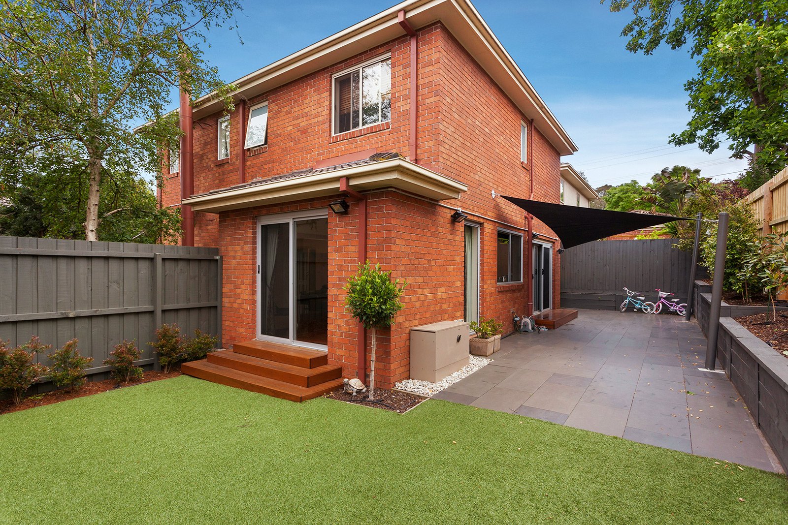 2/105 Atkinson Street, Templestowe RT Edgar