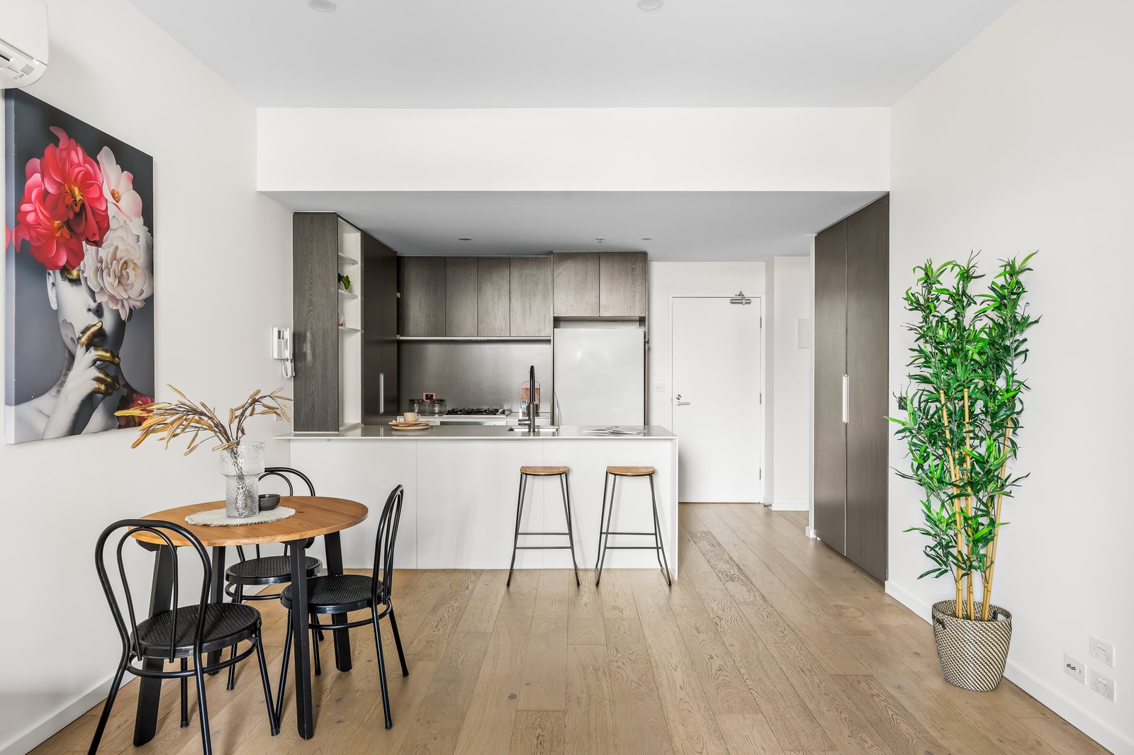 Real Estate and Property in 2/105 Dundas Street, Preston, VIC