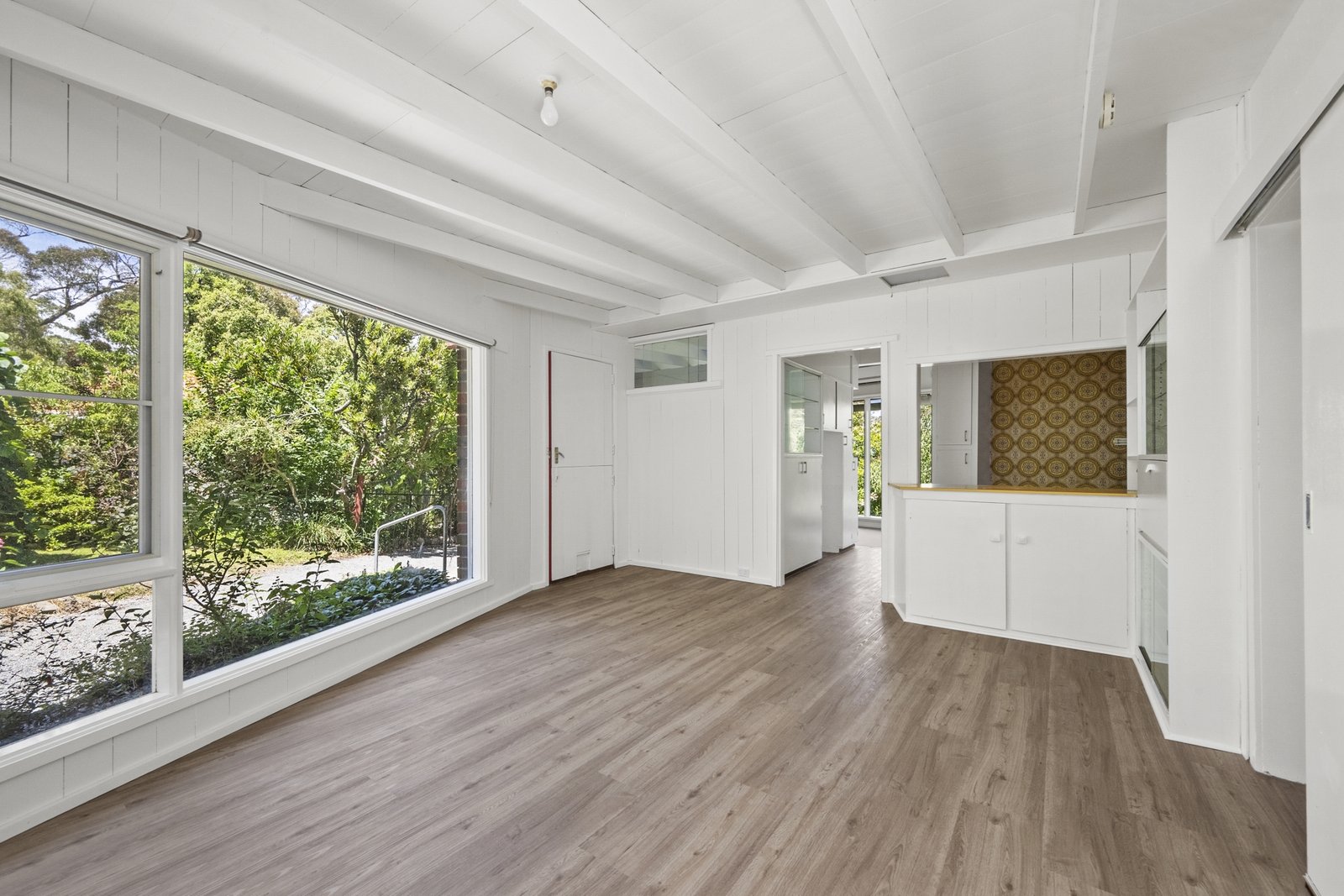 Gallery: 2105 Geelong Road