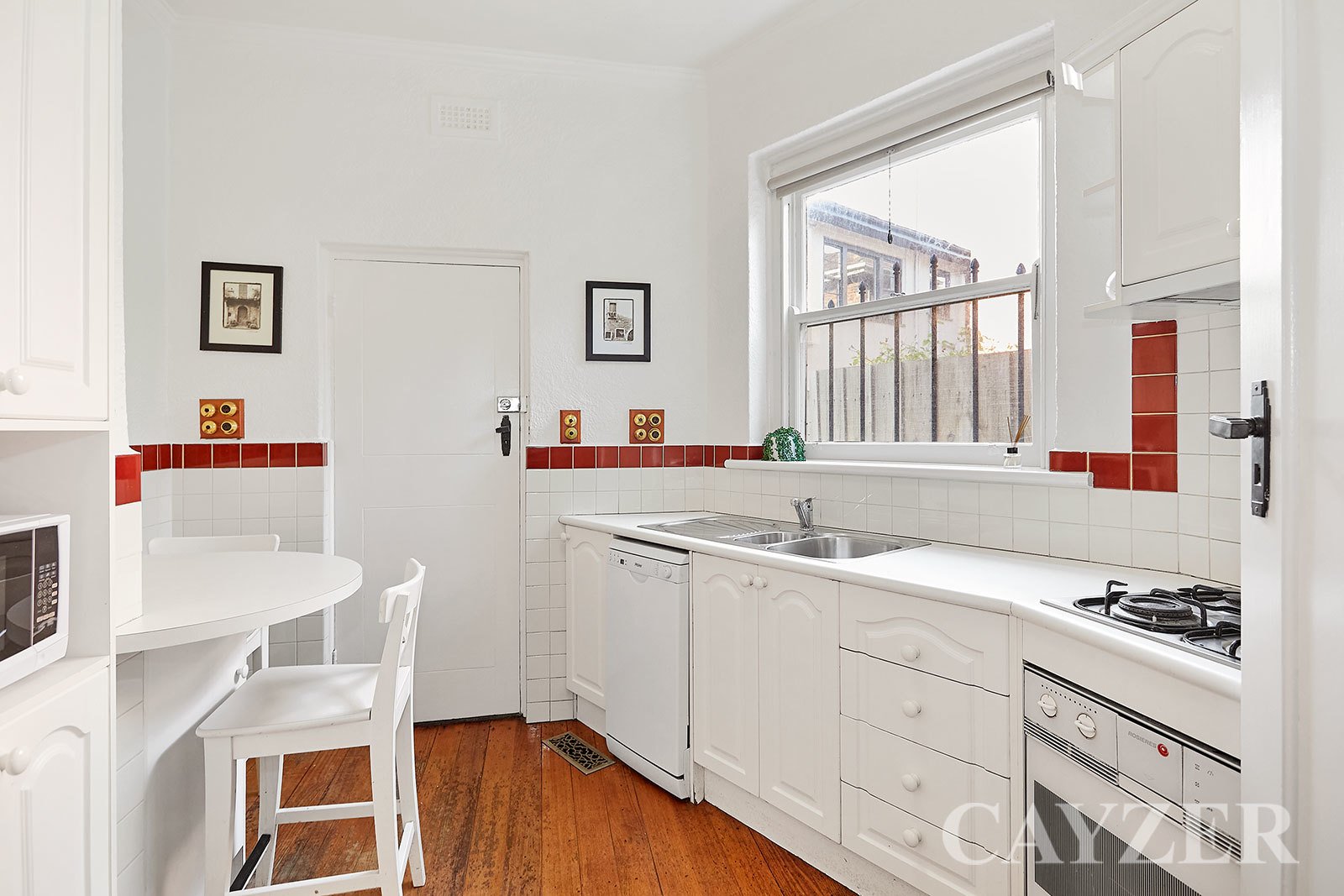 Gallery: 2/105 Merton Street