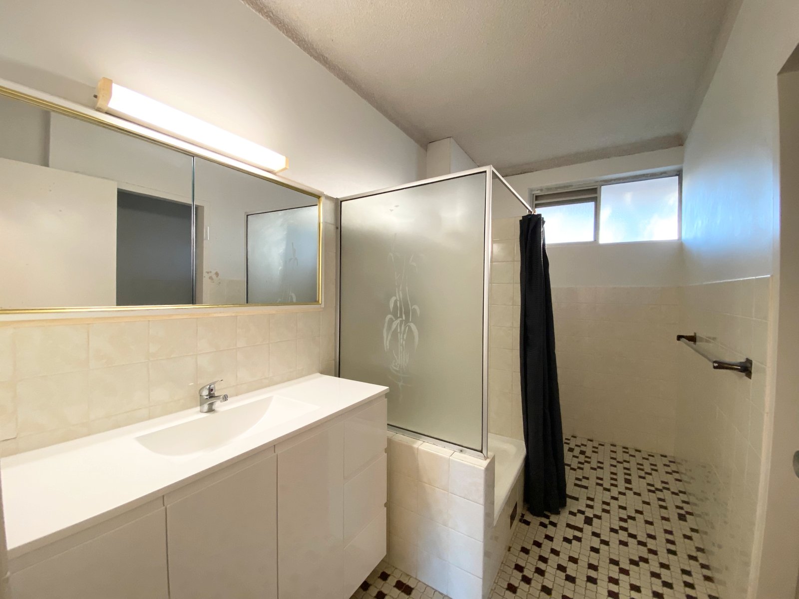 2/105 Soldiers Point Road SOLDIERS POINT 7