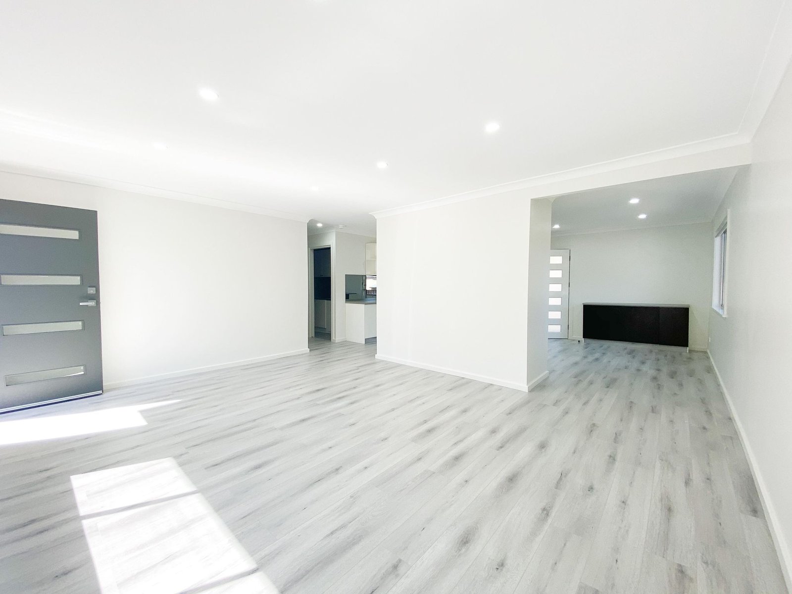 2/105 Stockton Street NELSON BAY 2