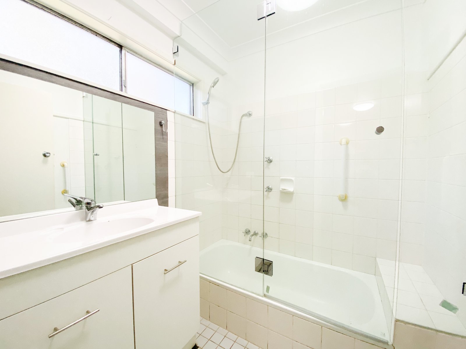 2/105 Stockton Street NELSON BAY 15