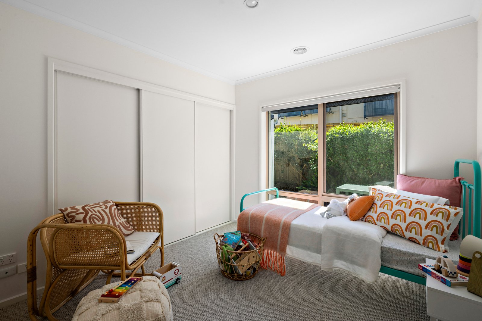 2/105 Tanti Avenue, Mornington, 3931