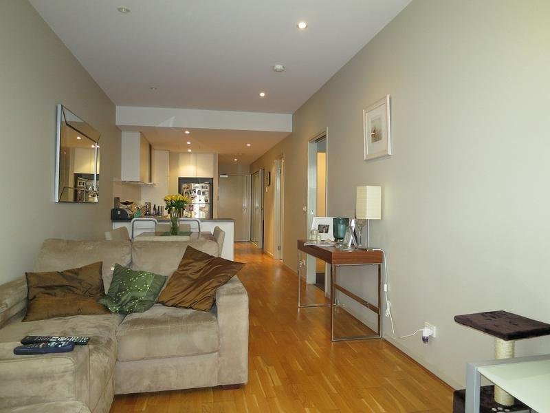 Gallery: 210/54 Nott Street