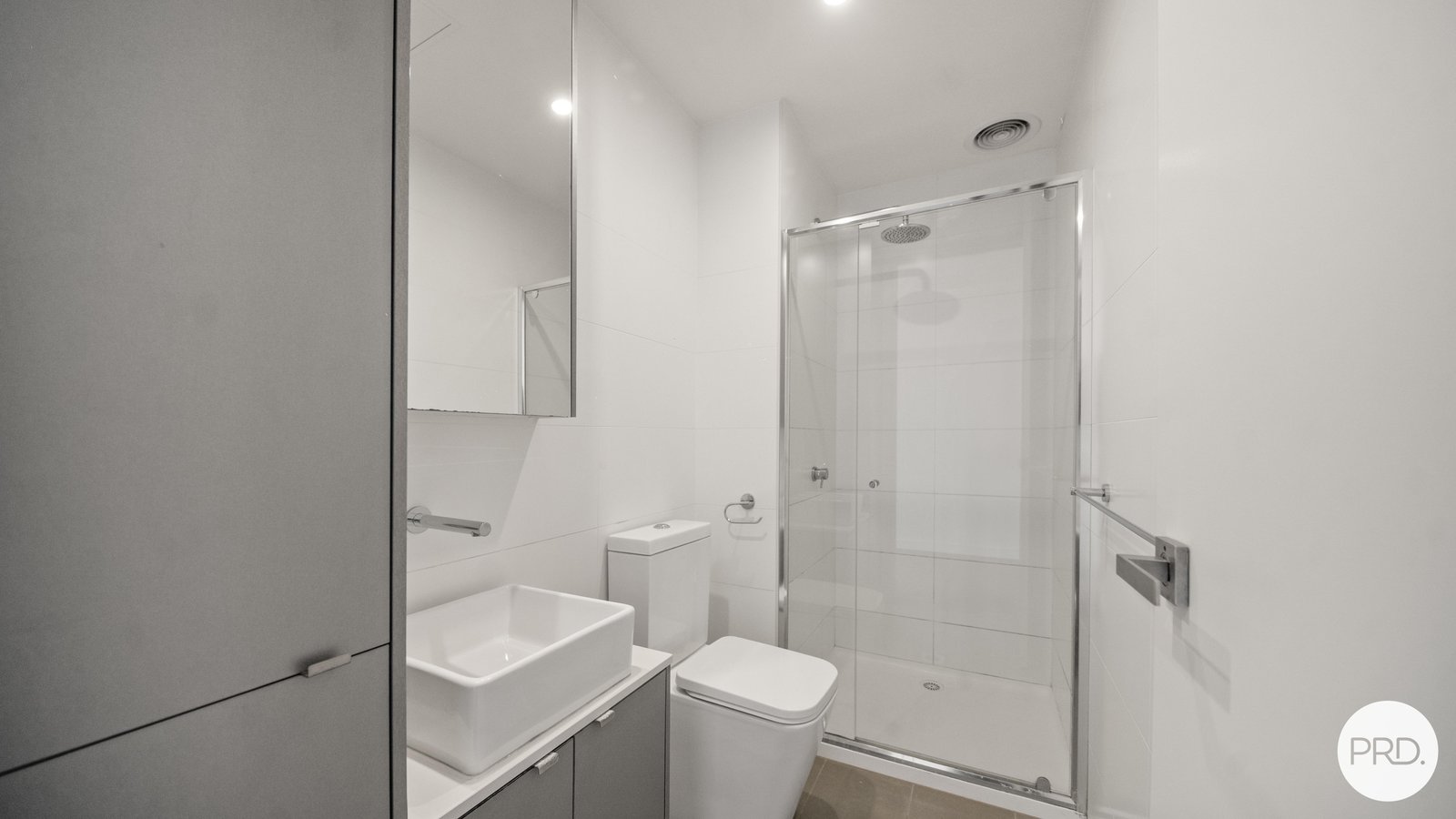 2105/557 Little Lonsdale Street MELBOURNE 6