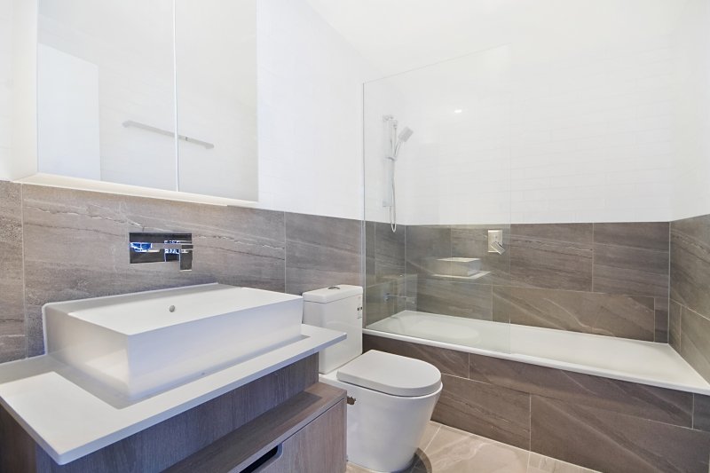 2/106 Pacific Parade BILINGA 5