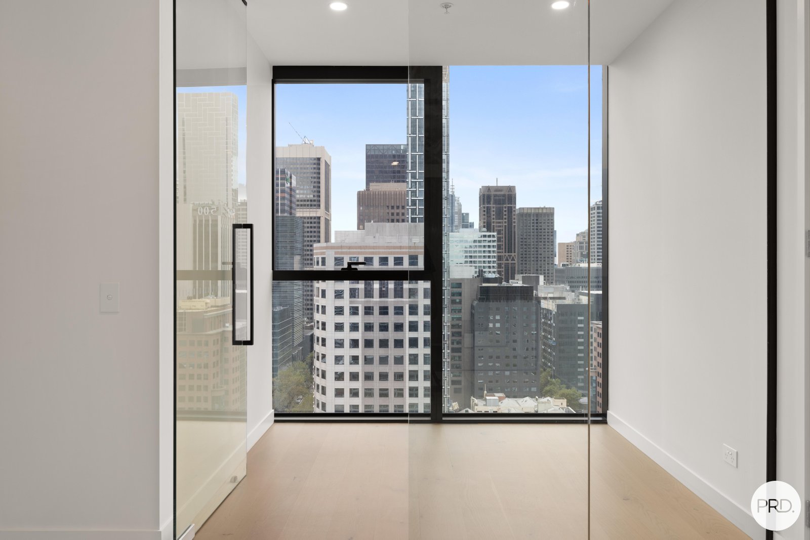 2106/138 Spencer Street MELBOURNE 12