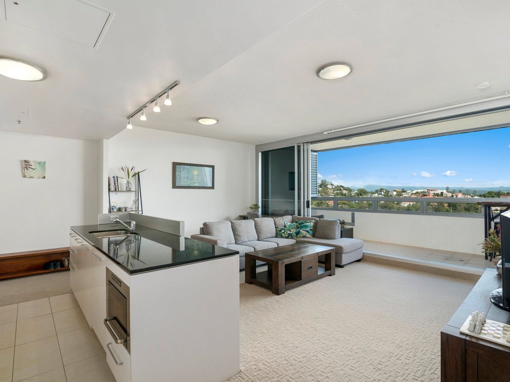 2106/18 Stuart Street TWEED HEADS 2
