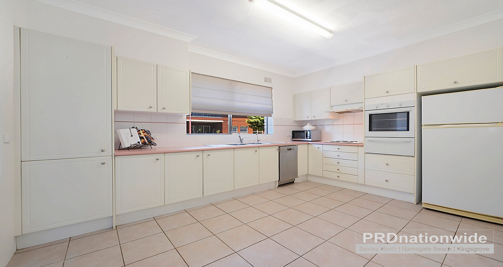 2/107-109 Alfred Street SANS SOUCI 3