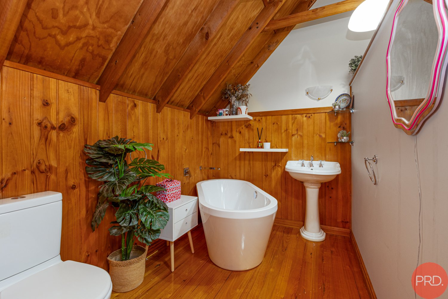2/107 Regiment Road RUTHERFORD 12