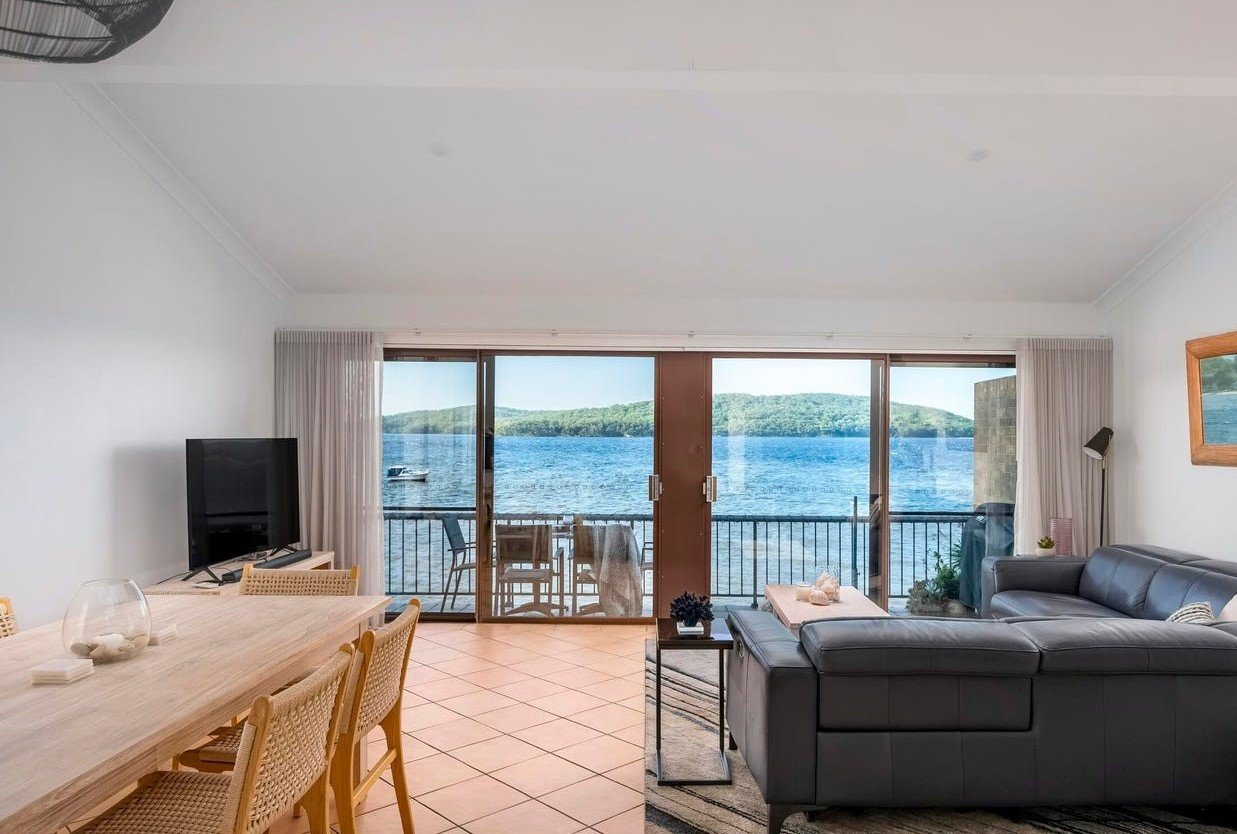 2/107 Soldiers Point Road SOLDIERS POINT 1