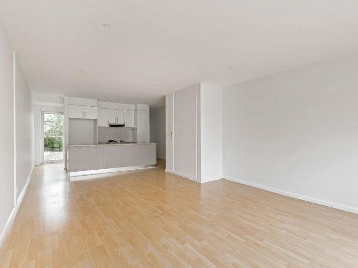 Gallery: 2/107 Victoria Street