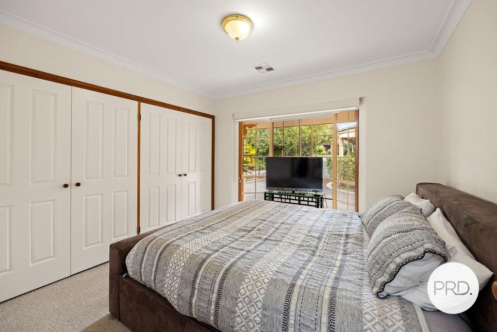 2/1070 Bunton Street NORTH ALBURY 7
