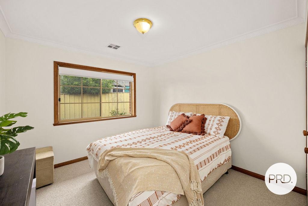 2/1070 Bunton Street NORTH ALBURY 9