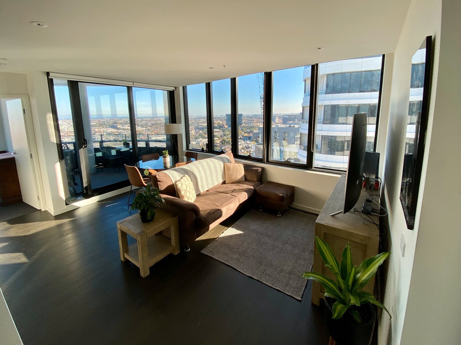 Gallery: 2107/5 Joseph Road