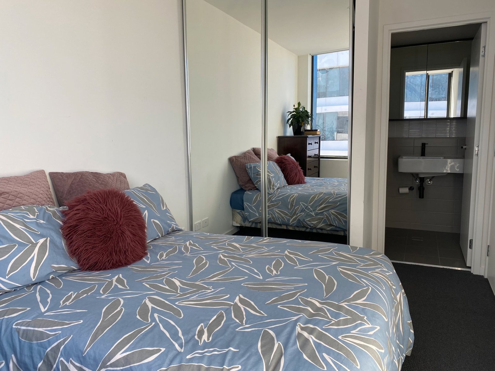 Gallery: 2107/5 Joseph Road