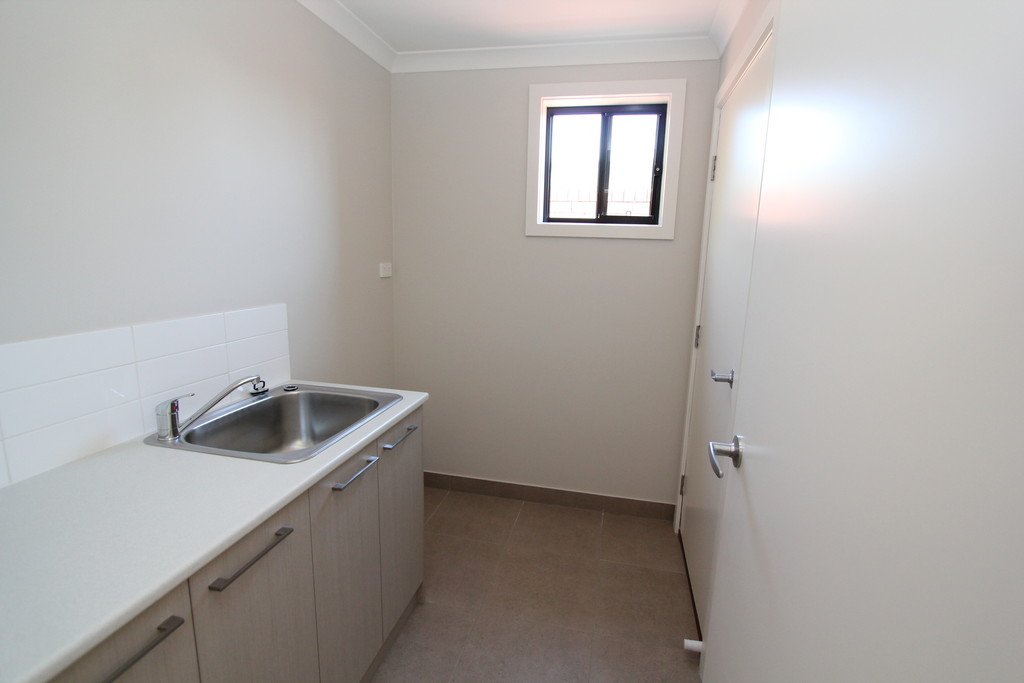 2/108A Beverin Street SEBASTOPOL 10