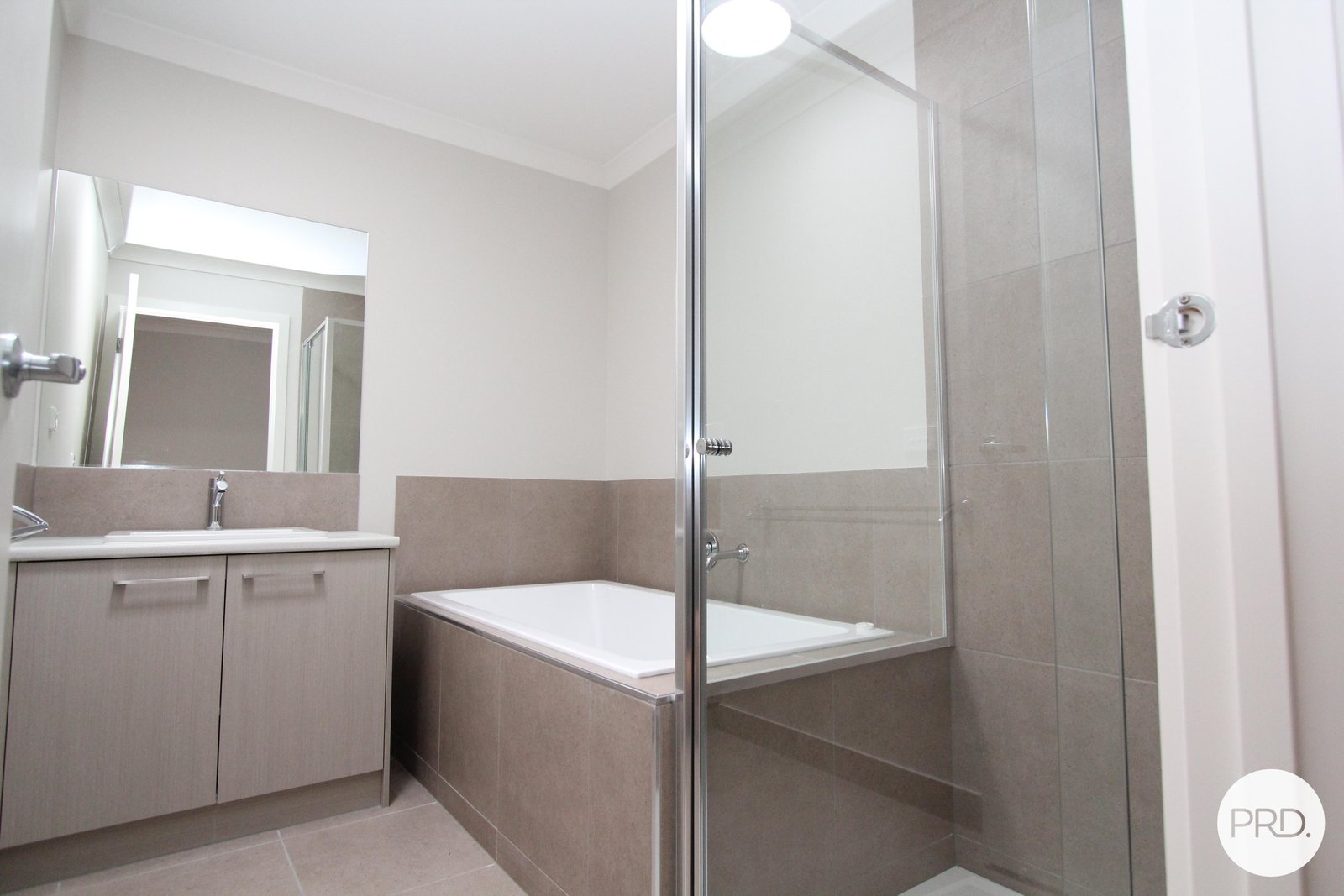 2/108A Beverin Street SEBASTOPOL 7