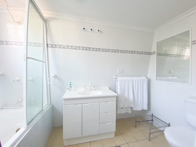 2/109 Government Road NELSON BAY 9