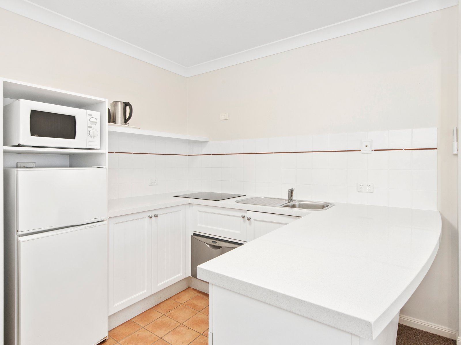 210/99 Griffith Street COOLANGATTA 6