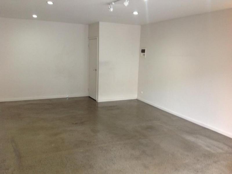 Gallery: 210A High Street