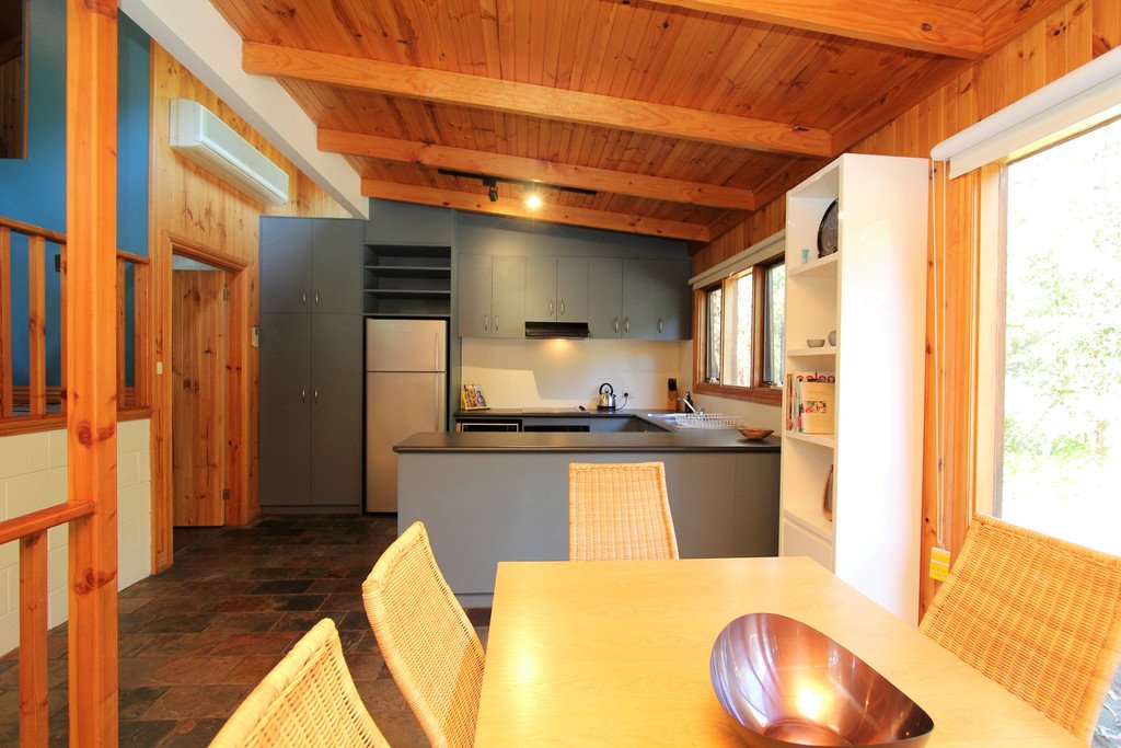 210A Sim Street (The Cottage)  BLACK HILL 3