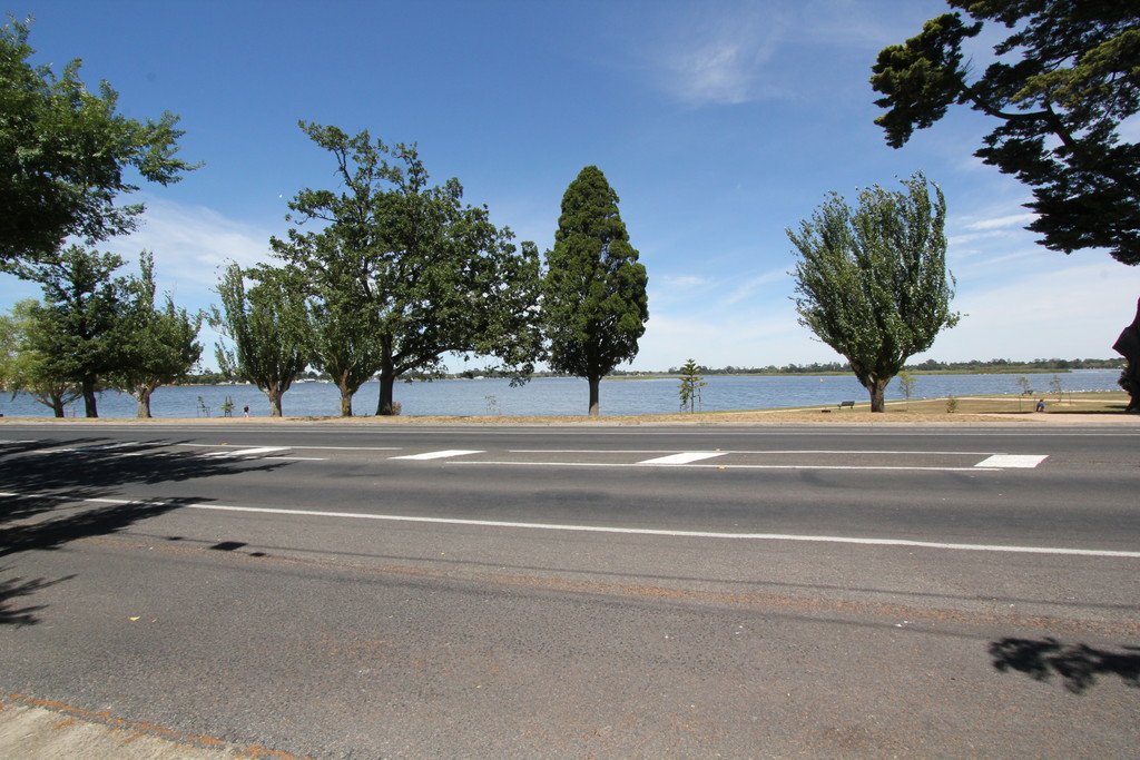 210B Wendouree Parade LAKE WENDOUREE 24