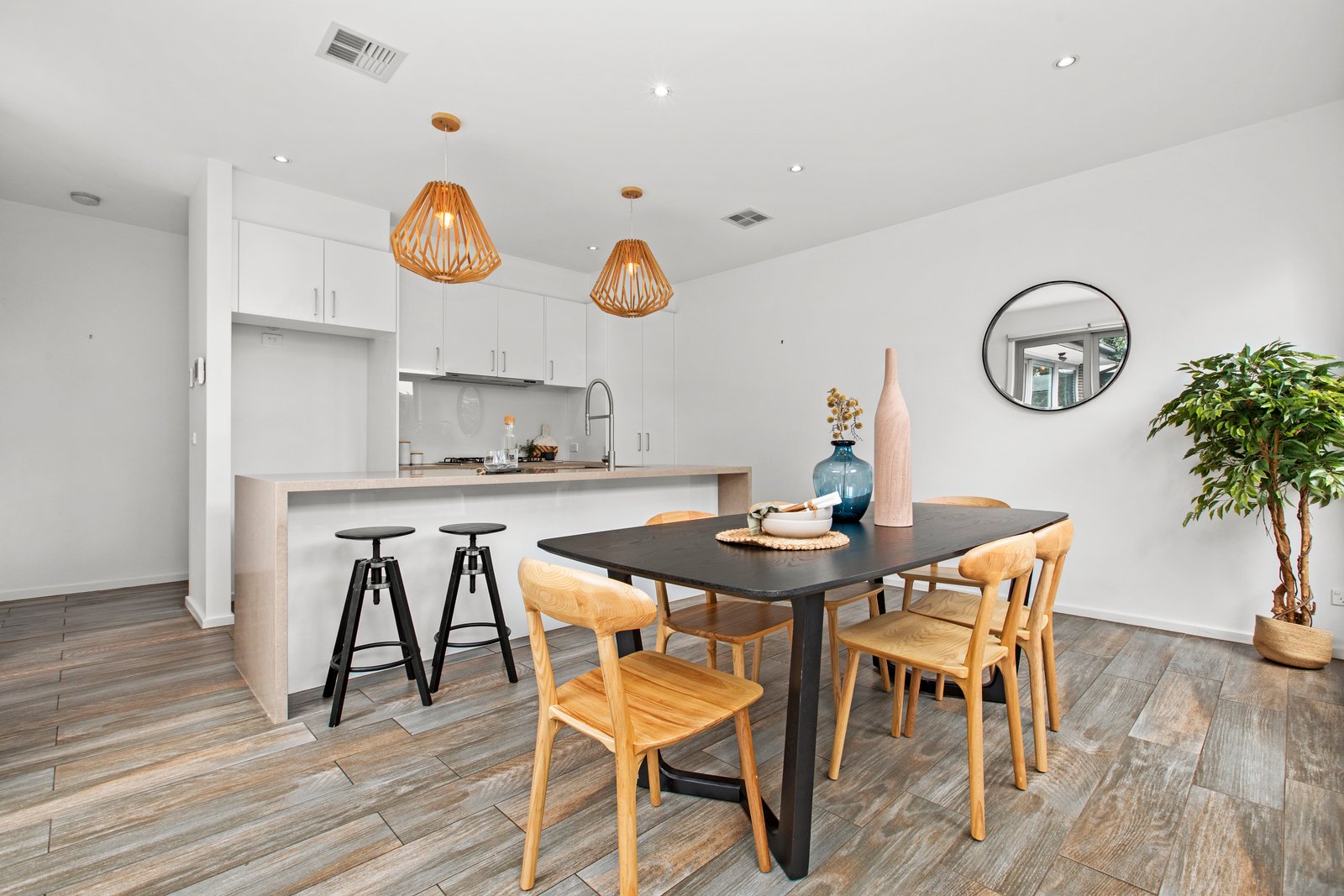 Gallery: 2/11 Alma Road