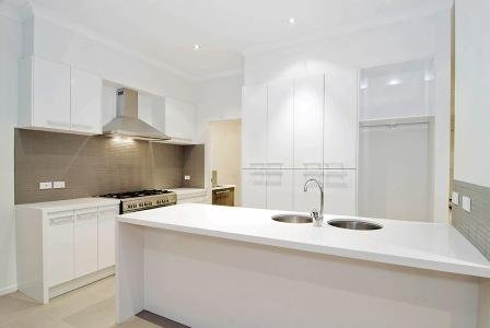 Gallery: 2/11 Batesford Road