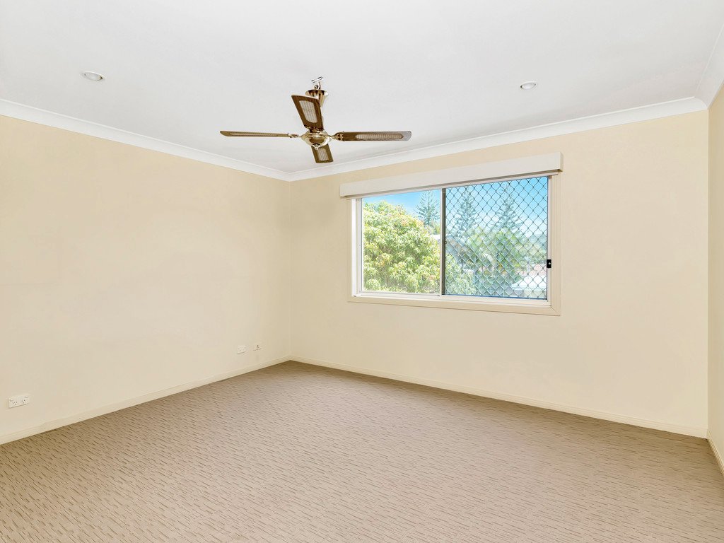 2/11 Boodera Road PALM BEACH 5