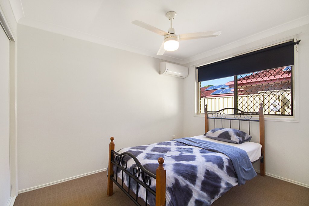 2/11 Cabana Court BANORA POINT 6
