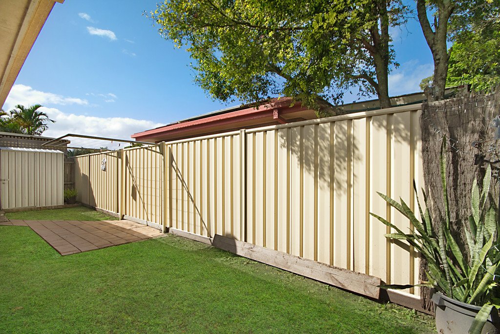 2/11 Cabana Court BANORA POINT 8