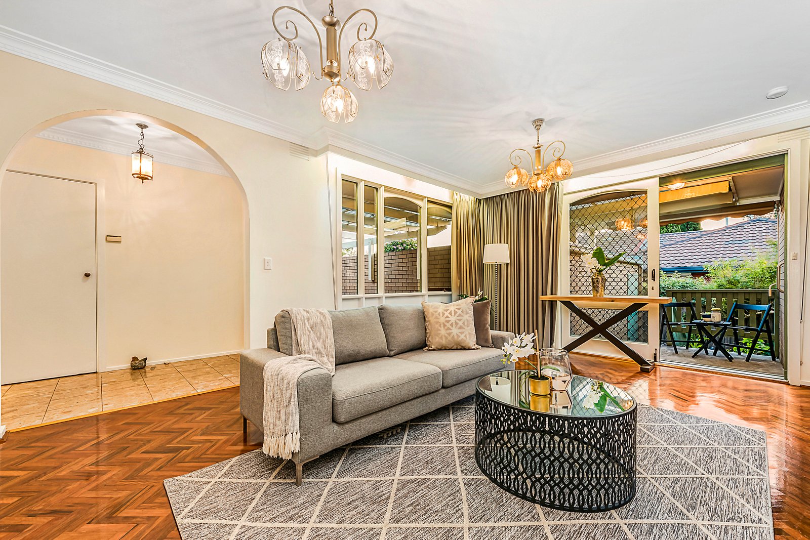 Gallery: 2/11 Callanish Road
