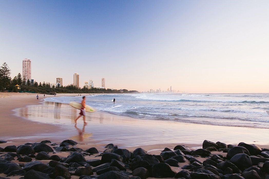2/11 CEDAR Court BURLEIGH HEADS 10