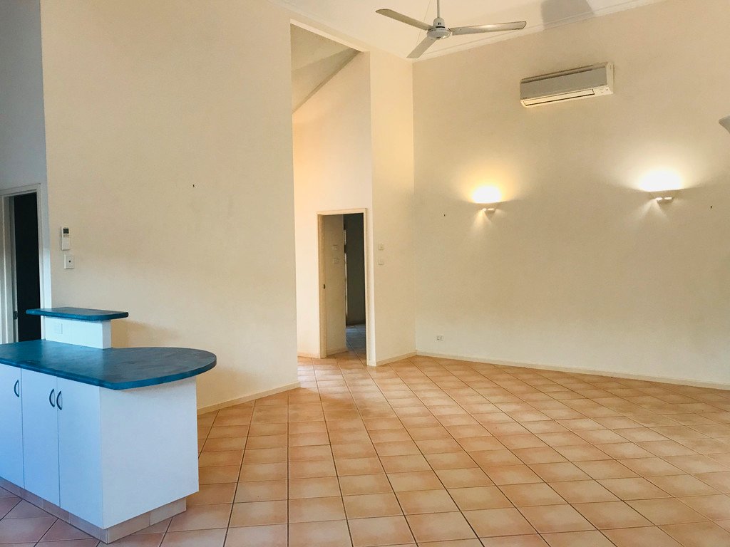 2/11 Challenor Drive CABLE BEACH 5