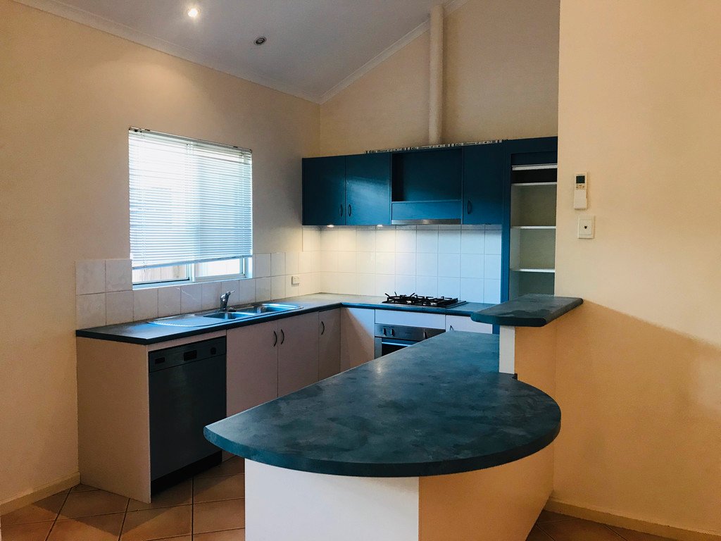 2/11 Challenor Drive CABLE BEACH 7
