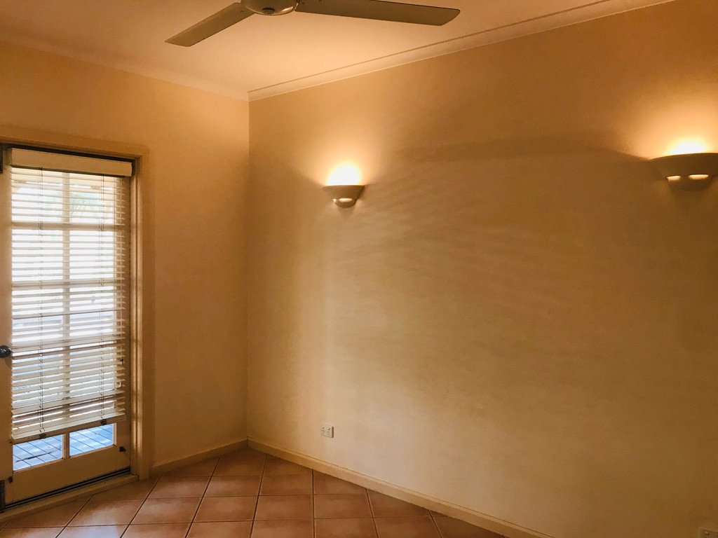 2/11 Challenor Drive CABLE BEACH 10