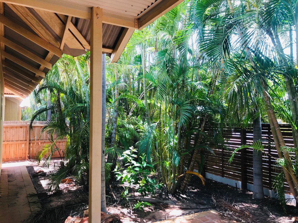 2/11 Challenor Drive CABLE BEACH 20