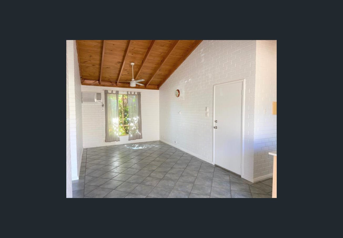 21/1 Charles Road CABLE BEACH 3