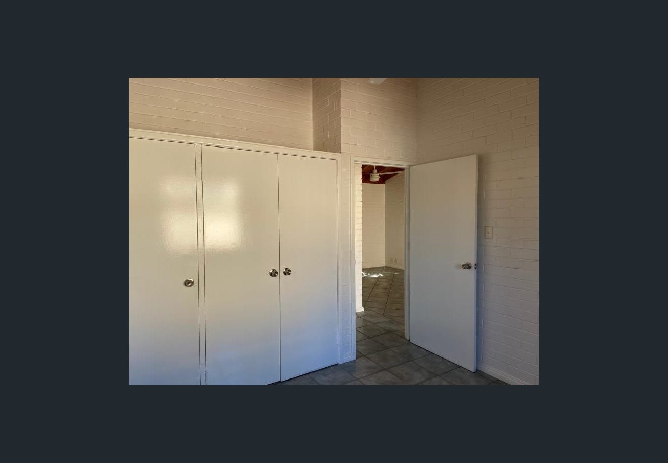 21/1 Charles Road CABLE BEACH 4